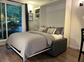Cozy Whistler Highland Ski Nook